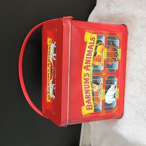 Barnum's Animals Collectors Tin Vintage